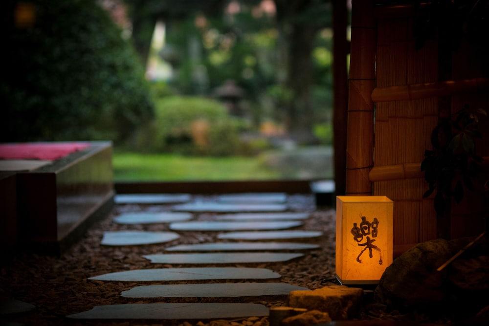 Ryokan Wataya Карацу Екстериор снимка